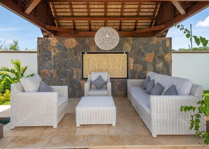 Villa Lilou, Splendide Villa Au Centre De Grand Baie